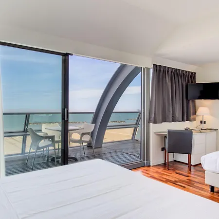 Otel Kursaal 4*