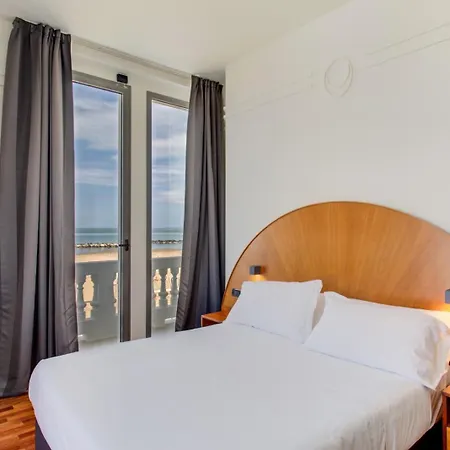 Kursaal Hotel 4*