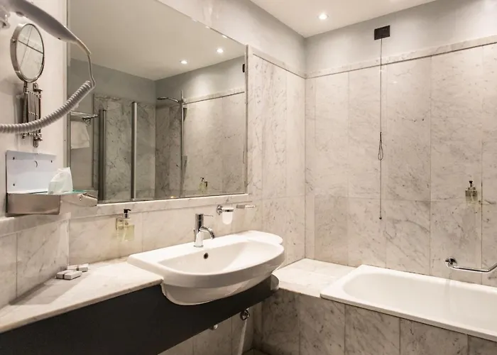 克尔萨尔酒店 酒店 卡托利卡