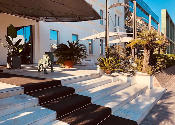 Kursaal كاتوليكا