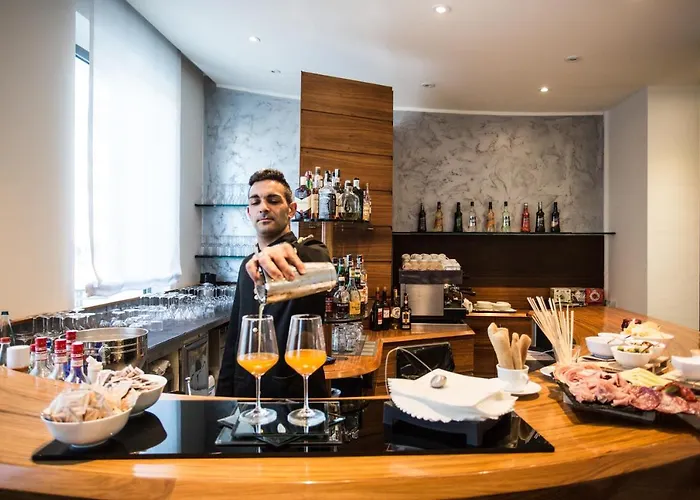 克尔萨尔酒店 4*